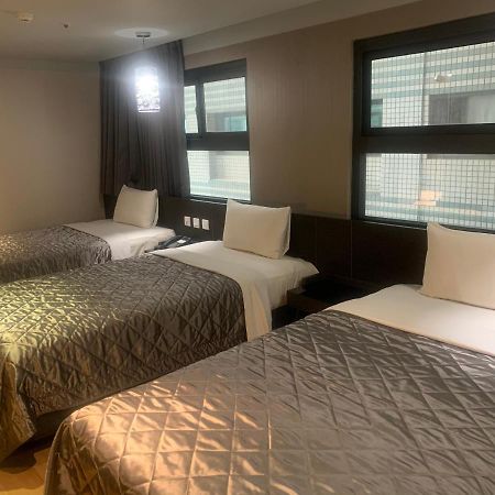 Fine Hotel Kaohsiung Exterior photo